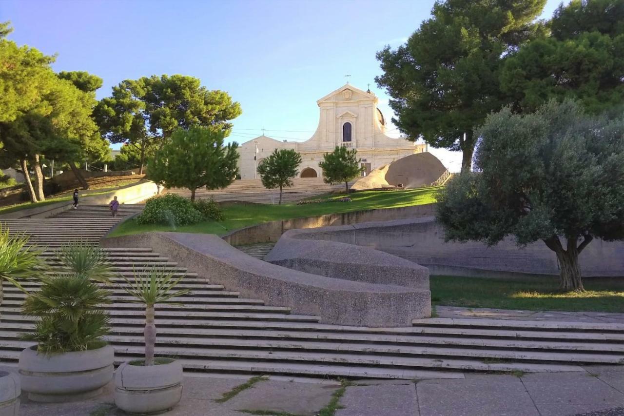 Casa Diaz Ξενοδοχείο Κάλιαρι Εξωτερικό φωτογραφία